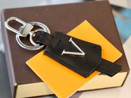 Designer Black Pu lederen auto Key Chain Rings Accessoires Mode Keychain Speed ​​Keychains Buckle Hanging Decoratie