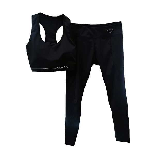 Diseñador Chaleco deportivo negro Diseñador Metal Leggings ajustados Mujeres Traje de yoga de verano Impresión de letras Camisetas sin mangas acolchadas Pantalones de gimnasio elásticos