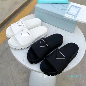 Designer Zwart Wit Crystal Slipper Dames Summer Simple Living Badkamer Antiskid Slipper Outdoor Leisure Flat Bottom Classic 2023