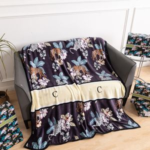 Designer Deken Paarse Orchidee Bloem Bush Tijgerpatroon Deken Kantoor Dutje Deken Winter Verdikt en Warm Flanel Reisdeken 150 * 200cm met Geschenkdoos