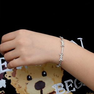 Designer Bling Diamond Bangle pour femmes homme en argent or Silver Jewelry New Fashion Popular Couple Bracelet