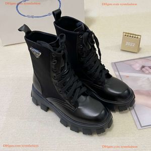 Botas de diseñador Otoño Invierno para mujer para mujer Slip-on Punta redonda Tobillo Barcos Hombres Hebilla Motocicleta Lujosas Damas Marca Mujer corta234556