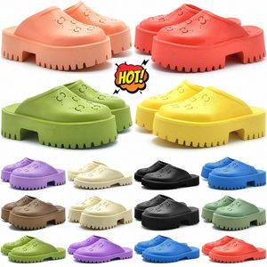 Vrouwen Platform Geperforeerde G Slippers Sandalen Vrouwen Holle Schoenen Jelly kleuren Hoge Hak Zomer Rubberen lug zool muilezels bmn