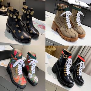 Designerlaarzen Veterlaarzen Dameslaarzen van hoge kwaliteit Echt leer Halfhoge laars Klassieke stijl Schoenen Winter Herfst Snowboots Nylon canvas enkellaars maat 35-42 Met doos