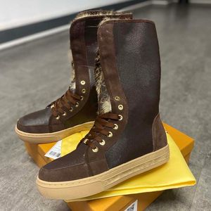 Designerlaarzen Letter Lamshaar Verdikte snowboots Dames Nieuwe modieuze laarzen, antislip en warme katoenen schoenen 20