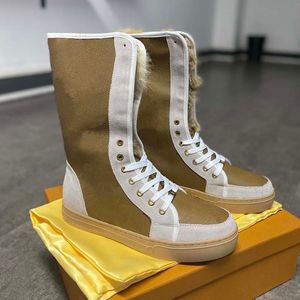 Stivali firmati Lettera Stivali da neve con pelo di agnello Stivali da donna nuovi alla moda, scarpe in cotone caldo e antiscivolo 19