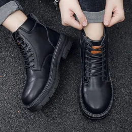 Boots de créateurs Martin Snow Boot Men Hiring Shoes Chaussures Sneakés Fashion Winter Smooth Pu Leather Half Black Platform Training Factory P ies