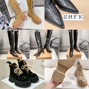 Designer laarzen populaire trendy dames korte laarsjes enkel laars luxe zolen dames hiel maat 35-40 dikke wandelwoestijn smfk gai