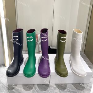 Botas de diseñador Botas de lluvia Dupe AAAAA Plataforma de goma para mujer Cabeza redonda Bota de tobillo cruzada Botas de nieve verdes Zapatos de moda al aire libre de invierno Tamaño 35-42