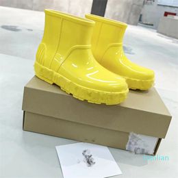 Designer laarzen korte buis bont regenlaarzen winter zomer regenseizoen 2023 Waterdichte regenschoenen dames waterbottes