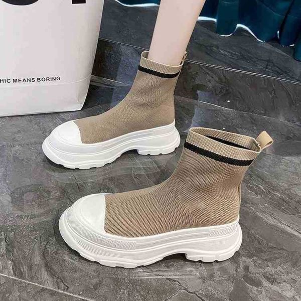 Botas de diseñador calcetín de mujer de fondo grueso tejido volador elástico transpirable corto 2022 nuevo otoño e invierno Muffin Light Casual High Top