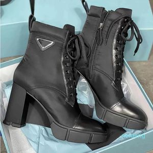 Bottes de créateurs avec cheville 9,5 cm bottes en cuir noir femme bottes d'automne et d'hiver à talons hauts avec des chaussures de fête de mariage de qualité supérieure