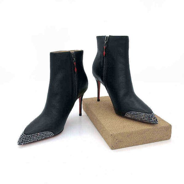 Botas de diseñador Yuerui Primavera y otoño Nuevo estilo Diamante negro Tobillo Punta estrecha Stiletto Tacones altos Moda sexy Mujer 34 42s 220815