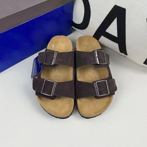 Diseñador Boston Clogs Sandals para hombres Mujeres Slippers Cork Fashion Flat Fashion Summer Tobas de cuero Slipper Slipper Sandal Sandal Slip Flip Tamaño 35-45