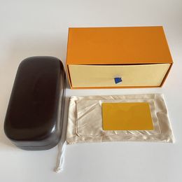 Caja de diseñador Estuche para gafas de sol Anteojos Accesorios para gafas de protección Embalaje Estuches rígidos de cuero marrón amarillo clásico