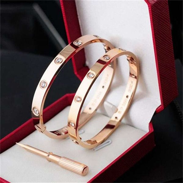 Bracelet de créateur Bracelet en or 18 carats pour femme bracelet en acier inoxydable 316L mode bracelet à ongles unisexe bracelet de manchette plaqué bijoux de créateur