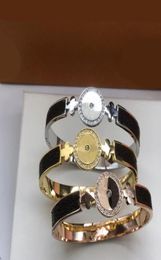 Дизайнерский браслет-браслет, модные высококлассные элегантные браслеты из титановой стали с буквенным знаком, браслеты для мужчин и женщин, высокое качество, несколько 7443600