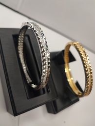 bracelet de créateur bracelet engrenage bijoux de créateur femme argent serti de diamants montres d'amour femmes hommes couple bracelets bijoux en or chaînes cadeau de fête mariage de cuivre