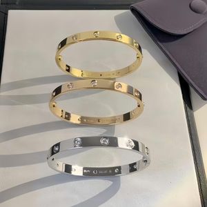 bracelet de concepteur bracelet V-Gold non ternissant Bracelet Bracelet Femmes 6 mm de large 10 Diamond Mens Bracelets avec tournevis fin 18k bijoux en or