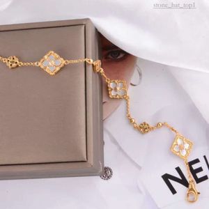 Designer Bracelet Buccellati Bracelet Luxe mode -sieraden geavanceerd vier bladgras drie bloem 18 K gouden agaat Pearl fritillaria armband voor vrouwen 4842