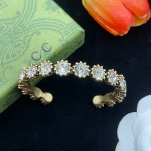 Bracelet de créateur classique de luxe, vintage, avec diamants, design ouvert, réglable, cadeau de saint valentin