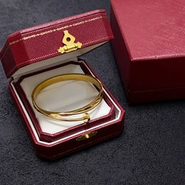 Bracelet de créateur pour femme Bracelets à breloques Bracelets pour hommes Marques de luxe Bracelets en or avec diamants Tendance Colorfast Sans allergie nice