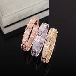 Designer armband Klavertje vier Luxe Top Caleidoscoop V Gouden Suo Ringarmband met diamanten rand Uniek ontwerp Modieuze Van Clee Accessoires Sieraden geschenken