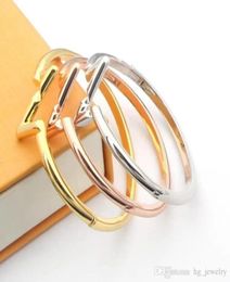 Designer Bracelet Gold Bangle Letter Lightning Charm Simple Fashion Bijoux Titanium Steel Men and Women Lovers Friendship Birtda6016496