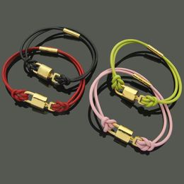 Designer Bracelet Gold Lock Charmarmbanden Paar Bracelet roestvrijstalen handtouw Zwart rood roze vele kleuren Handstrap
