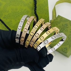Bracelet de créateur Bracelet évidé tendance de la mode cent bras Mode Unisexe Manchette Bracelets Bijoux Fête Hommes Femmes Luxe Code moyen 17