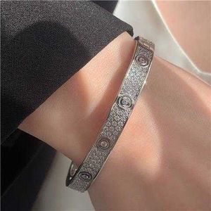 Bracelet de créateur bracelet d'amour en argent sterling italien de haute qualité ensemble complet bracelet femme INS petit design de luxe exquis et à la mode