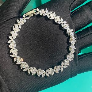 Bracelet de créateur bracelet de luxe bracelets designer pour femme lettre diamant design bracelet de mode cadeau de Noël bijoux coffret cadeau 3 couleurs très sympa
