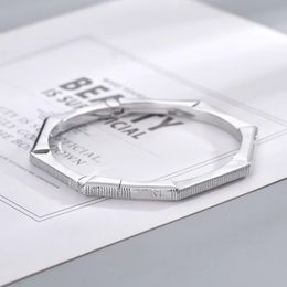 Bracelet de créateur de luxe pour femmes, charmant bracelet en métal en forme de joint en bambou, bijou de Couple, très beau cadeau