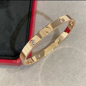 bracelet de créateur bracelet bracelet pour bracelet en acier en titane bracelet classique bracelet masculin et bracelet pour femmes