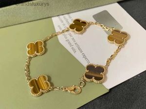 Bracelets de créateurs 2023 Van Clover Bracelet 18K Gold Love Bracelet Pendentif Sparkling Crystal Diamond Party Bijoux Femmes