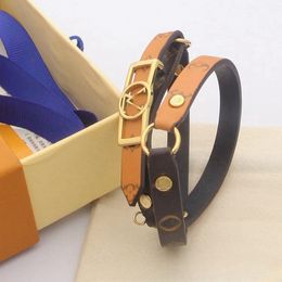 Designer Armbanden Klassiekers Vrouwen Dubbellaags Leren Armband Luxe Sieraden Letter Gesneden Koeienhuid Armband