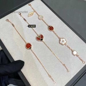 Designer Armbanden Cleef Van 4 Klavertje Vier Armband 2024 Charm Dames 4/Klavertje Vier Rosegoud Lieveheersbeestje Luxe Sieraden Met Doos