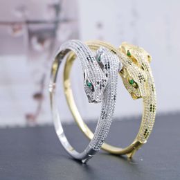 Bracelets de créateurs pour hommes et femmes Luxe haut de gammeChen double tête de léopard plein diamant micro incrusté de zircon industrie lourde version fixe haute étoile même style