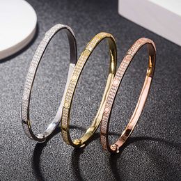 Pulseras de diseño para hombres y mujeres Pulsera de estrella de plata esterlina de lujo de gama alta Hebilla estrecha para mujer Anillo eterno chapado en oro rosa K Diamante