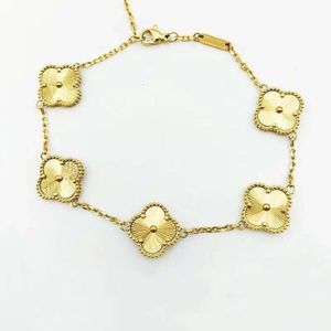Bracelets de créateurs Trèfle à quatre feuilles en or 18 carats avec pendentif en cristal scintillant pour femmes et filles, bijoux de fête des mères avec boîte