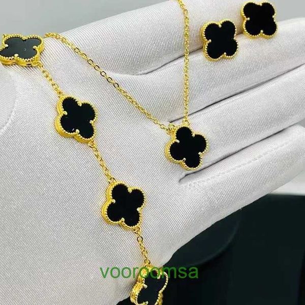 Designer bracelets Van Clover Bracelet 2024 new golden lucky clover bracelet necklace earring set live broadcast With Box