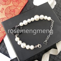 Designer armbanden Dames Bangle Designers Sieraden Big Kleine Pearl Silver Chain Brand Dubbele letter Polsband Cuff Chain Lovers Gift Fashion Classic Accessoire