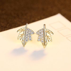 Designer Marque 3A Zircon Feuille D'érable S925 Argent Boucles D'oreilles Femmes Mode Luxe 18k Plaqué Or Boucles D'oreilles Charme Femelle Exquis Boucles D'oreilles Haut De Gamme Bijoux Cadeau