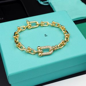 Designer merk armbanden ontwerper voor dames brief diamantontwerp van hogere kwaliteit armband sieraden cadeaubon 3 kleuren zeer goed