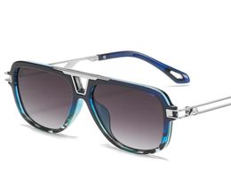 Designer Brand Classic Sunglasses Fashion Femmes Sun Germes UV400 Gold Frame Green Mirror Lens with Box 21409577648