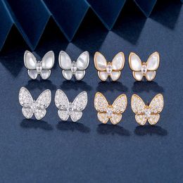 Designer Brand Fashion Gold Van Butterfly -oorbellen vol diamant fritillaria shell super onsterfelijk licht luxe geavanceerde en eenvoudige sieraden