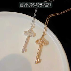 Designer Brand Hoge Versie Tiffays Key Necklace Dames Zonnebloem Hart Kroon Sneeuwvlok Versatiele trui Keten Iris Light Luxe