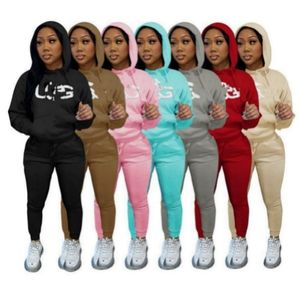 Designer Brand Jogging Suit Femmes Survêtements polaire 2 pièces ensemble à manches longues sweats à capuche pantalons survêtements lettre broderie automne hiver vêtements chauds dames tenue 8860.8