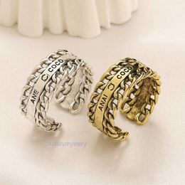 Ontwerper Brand Letter Bandringen Women Crystal Diamond 18K Gold vergulde verzilverde roestvrijstalen bruiloft Sieraden Open ring Fijne snijvingerring