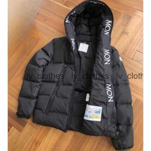 Manteau en duvet pour hommes de marque de créateurs brillant mat veste d'hiver pour hommes veste de mode coupe-vent chaud Parka veste à capuche Couple sport coupe-vent